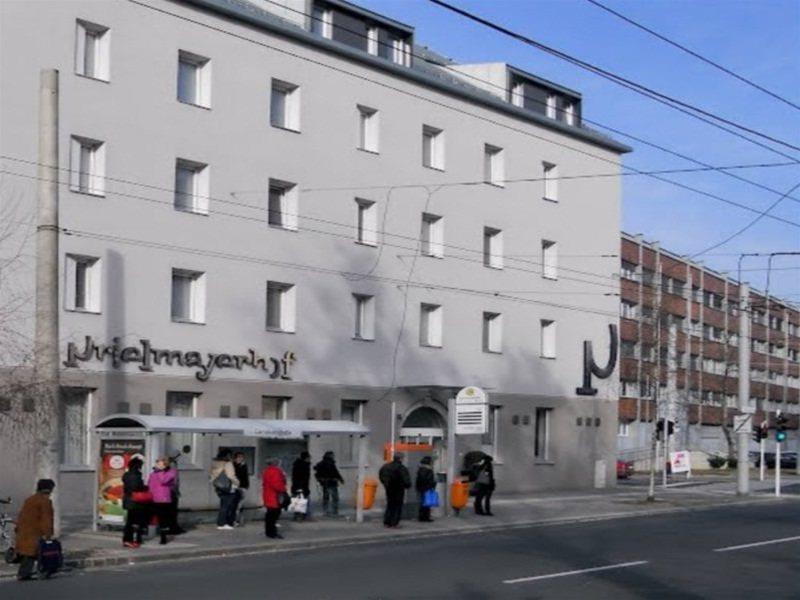 Prielmayerhof Hotel Linz Exteriör bild