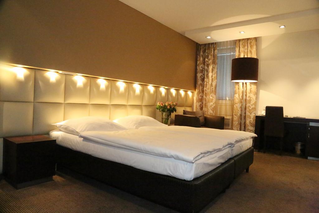 Prielmayerhof Hotel Linz Exteriör bild